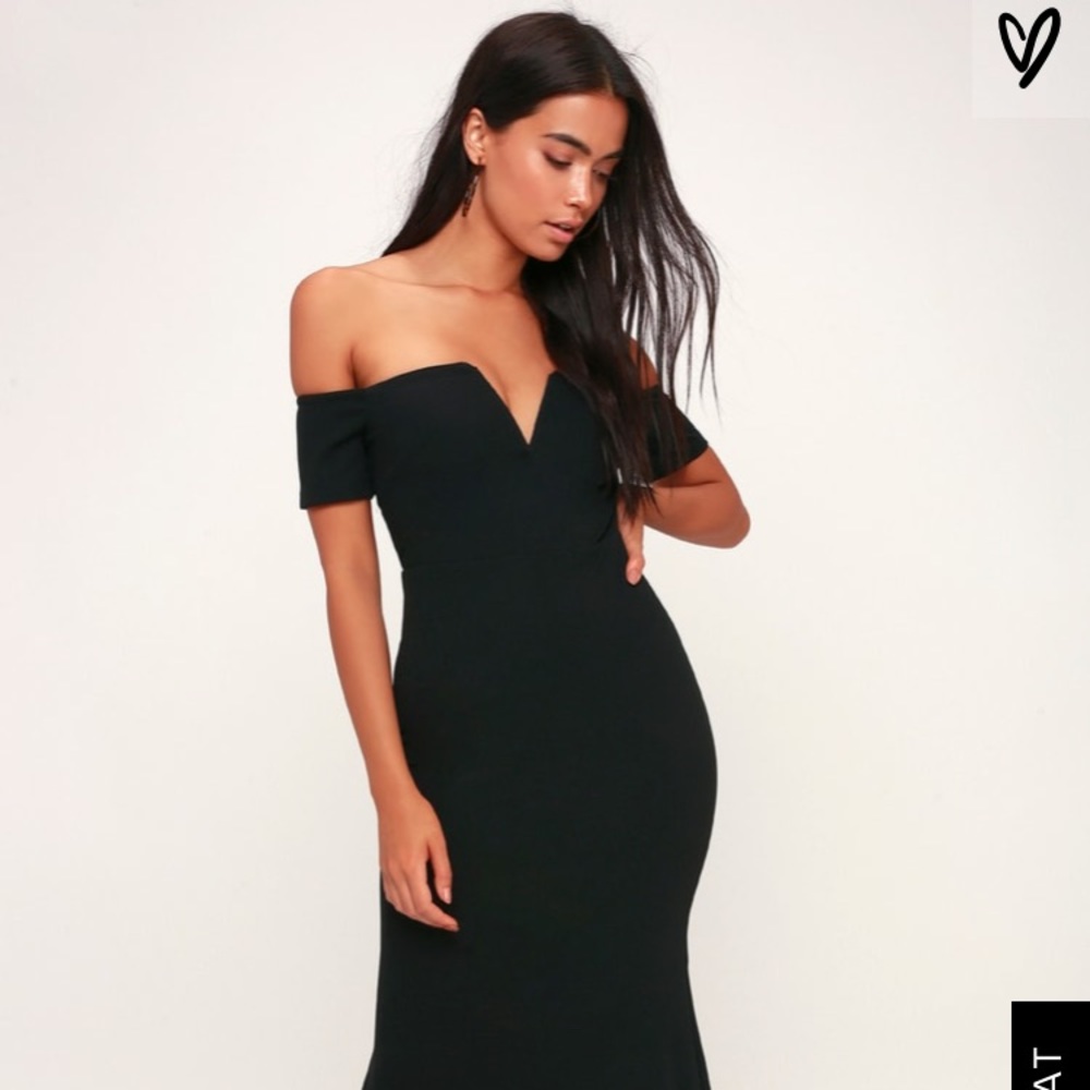 Lynne off the shoulder black maxi dress